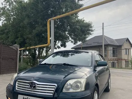 Toyota Avensis 2004 года за 4 200 000 тг. в Алматы – фото 2