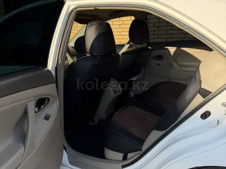Toyota Camry 2011 года за 5 700 000 тг. в Актобе – фото 7