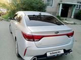 Kia Rio 2021 года за 6 800 000 тг. в Усть-Каменогорск – фото 2