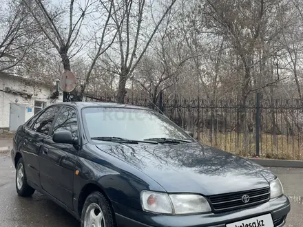 Toyota Carina E 1994 года за 1 750 000 тг. в Астана