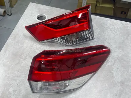 Фонарь задний Toyota Highlander 2016-2019 ORIGINAL, FULL LEDD за 10 000 тг. в Алматы
