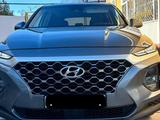 Hyundai Santa Fe 2018 годаүшін13 800 000 тг. в Алматы