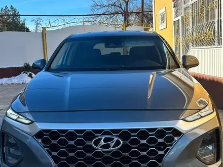 Hyundai Santa Fe 2018 года за 13 800 000 тг. в Алматы – фото 2