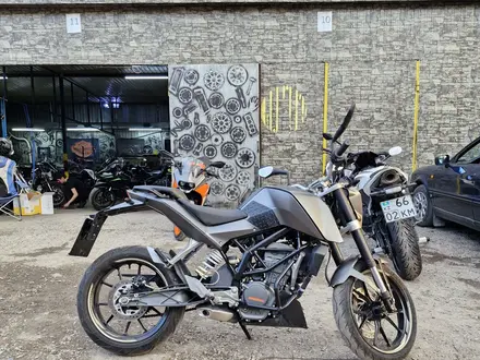 KTM  200 Duke 2015 года за 1 400 000 тг. в Алматы – фото 2