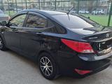 Hyundai Solaris 2016 года за 5 500 000 тг. в Атырау – фото 4