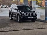 Toyota Land Cruiser Prado 2013 года за 20 100 000 тг. в Актобе – фото 2