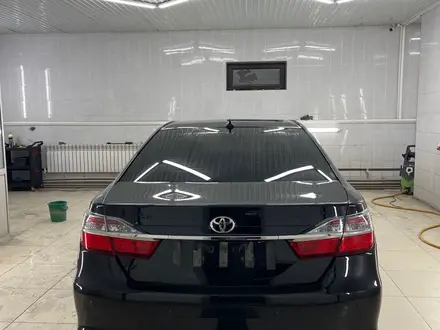 Toyota Camry 2015 года за 11 200 000 тг. в Тараз – фото 3