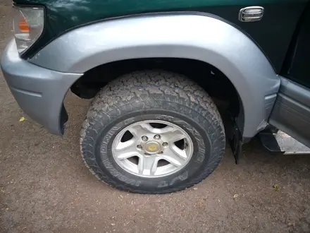 Toyota Land Cruiser Prado 1997 года за 6 000 000 тг. в Алматы – фото 13