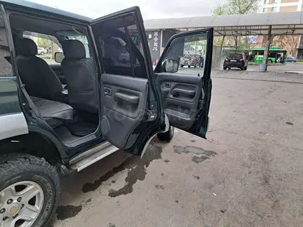 Toyota Land Cruiser Prado 1997 года за 6 000 000 тг. в Алматы – фото 29