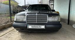 Mercedes-Benz E 260 1991 годаүшін1 350 000 тг. в Алматы – фото 2