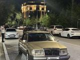 Mercedes-Benz E 230 1988 годаүшін650 000 тг. в Алматы