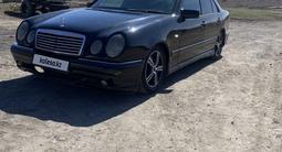 Mercedes-Benz E 230 1997 годаfor2 500 000 тг. в Караганда