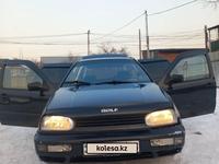 Volkswagen Golf 1993 года за 800 000 тг. в Алматы