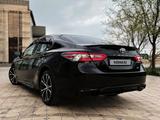 Toyota Camry 2017 года за 12 000 000 тг. в Туркестан – фото 3