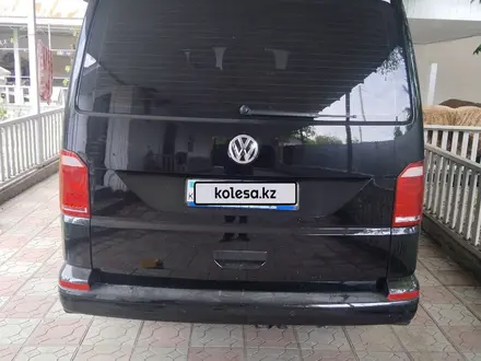 Volkswagen Transporter 2015 года за 14 800 000 тг. в Алматы – фото 2