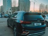 Hyundai Santa Fe 2020 годаүшін14 500 000 тг. в Астана – фото 2