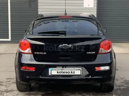 Chevrolet Cruze 2013 года за 4 500 000 тг. в Астана – фото 5