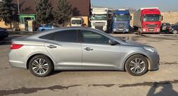 Hyundai Grandeur 2016 года за 8 600 000 тг. в Семей – фото 2