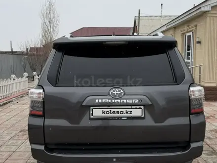 Toyota 4Runner 2016 года за 18 000 000 тг. в Актау – фото 3