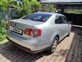 Volkswagen Jetta 2006 года за 2 700 000 тг. в Алматы – фото 7