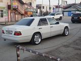 Mercedes-Benz E 220 1995 года за 3 800 000 тг. в Алматы – фото 5