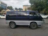 Mitsubishi Delica 1994 годаfor1 800 000 тг. в Алматы – фото 3