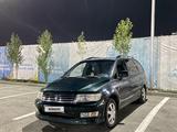 Mitsubishi Space Wagon 1999 года за 2 100 000 тг. в Актобе – фото 3