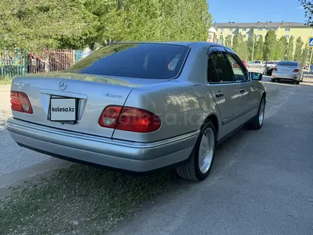 Mercedes-Benz E 320 1997 годаүшін5 000 000 тг. в Актобе – фото 3