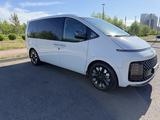 Hyundai Staria 2025 года за 26 500 000 тг. в Астана – фото 3