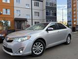 Toyota Camry 2014 года за 6 200 000 тг. в Уральск – фото 3