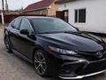 Toyota Camry 2020 года за 9 000 000 тг. в Караганда