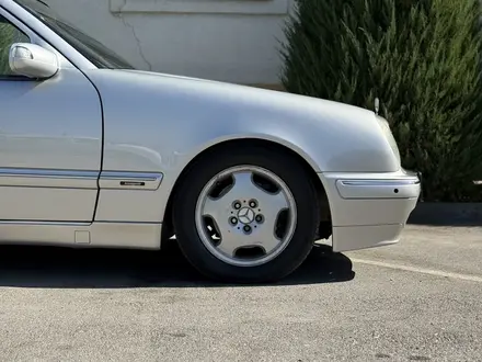 Mercedes-Benz E 320 1996 года за 2 700 000 тг. в Шымкент – фото 10