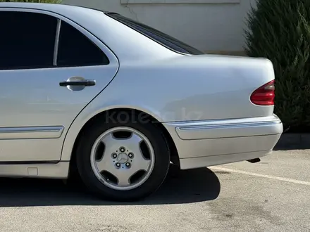 Mercedes-Benz E 320 1996 года за 2 700 000 тг. в Шымкент – фото 11