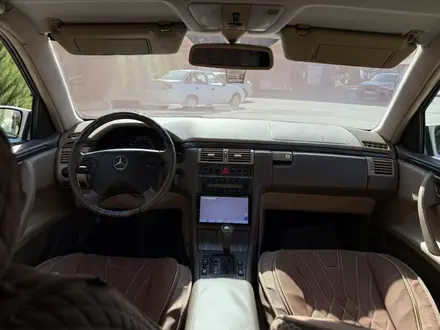 Mercedes-Benz E 320 1996 года за 2 700 000 тг. в Шымкент – фото 7