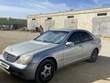 Mercedes-Benz C 180 2001 годаүшін3 100 000 тг. в Актау – фото 4