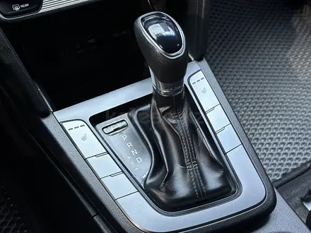 Hyundai Elantra 2020 года за 8 250 000 тг. в Актобе – фото 14