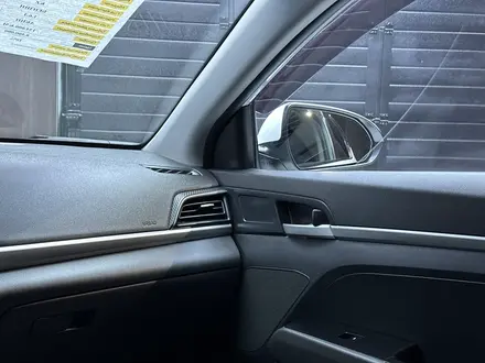 Hyundai Elantra 2020 года за 8 250 000 тг. в Актобе – фото 16