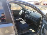 Chevrolet Aveo 2011 годаүшін2 500 000 тг. в Атырау – фото 5