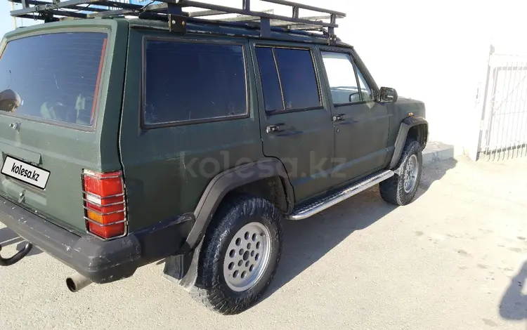 Jeep Cherokee 1995 годаүшін3 350 000 тг. в Актау