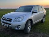 Toyota RAV4 2010 года за 8 000 000 тг. в Астана – фото 2