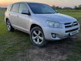 Toyota RAV4 2010 года за 8 000 000 тг. в Астана