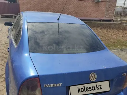 Volkswagen Passat 2002 года за 1 700 000 тг. в Жезказган – фото 4