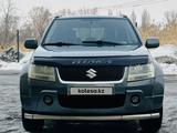 Suzuki Grand Vitara 2006 годаүшін5 600 000 тг. в Алматы