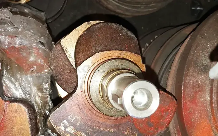 Коленвал 6G75 3.8 за 100 000 тг. в Алматы