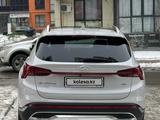 Hyundai Santa Fe 2023 года за 19 000 000 тг. в Алматы – фото 5