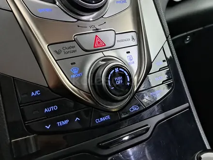 Hyundai Grandeur 2011 года за 8 000 000 тг. в Астана – фото 18