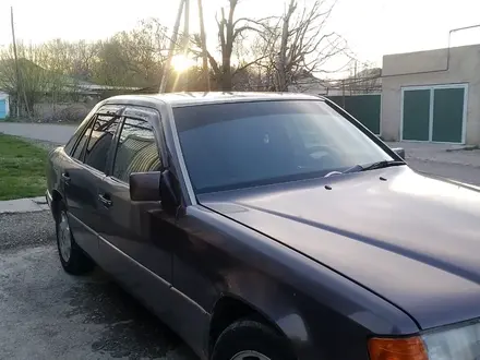 Mercedes-Benz E 230 1991 года за 2 300 000 тг. в Тараз – фото 6