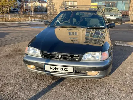 Toyota Caldina 1995 года за 2 700 000 тг. в Астана – фото 2