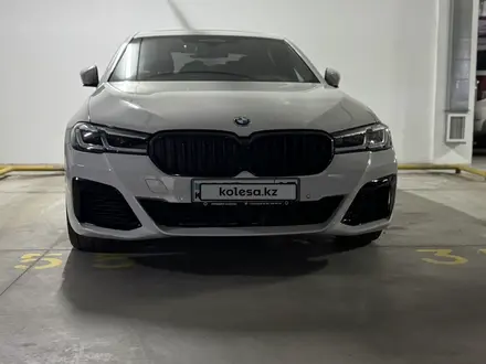 BMW 530 2021 года за 29 500 000 тг. в Алматы