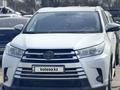 Toyota Highlander 2016 года за 16 500 000 тг. в Алматы